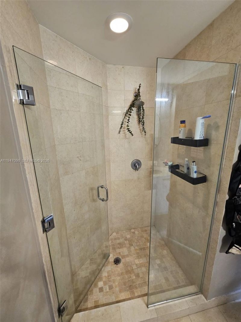 1060 Brickell Ave , Unit 1917, Miami, FL 33131 Photo