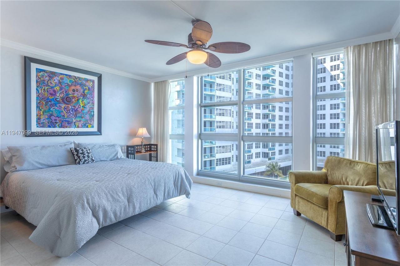 5055 Collins Ave, Unit 5C, Miami Beach, FL 33140 Photo