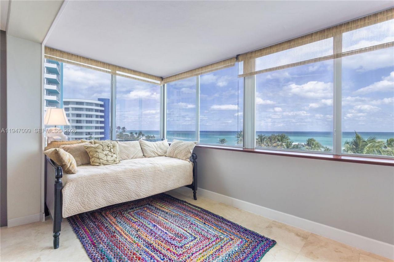 5055 Collins Ave, Unit 5C, Miami Beach, FL 33140 Photo