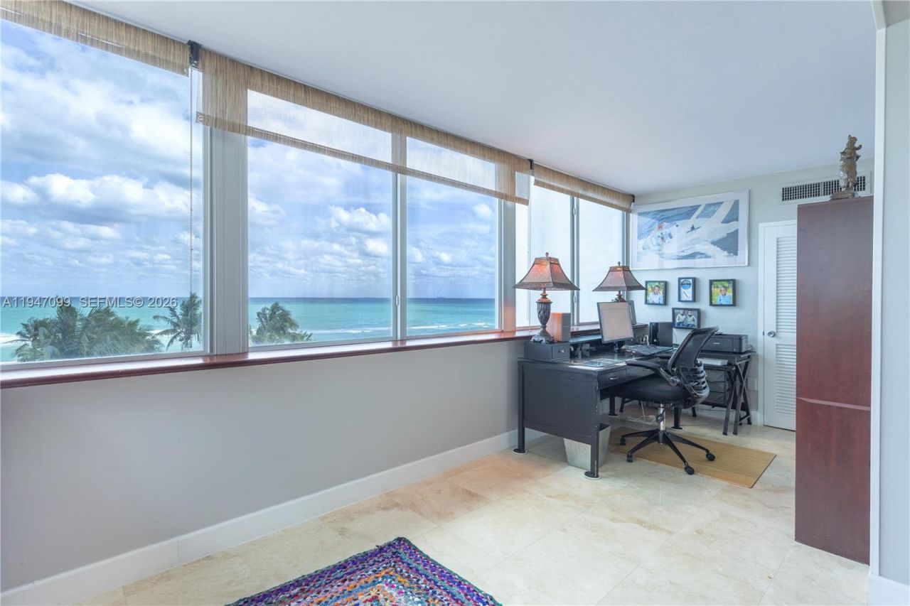 5055 Collins Ave, Unit 5C, Miami Beach, FL 33140 Photo