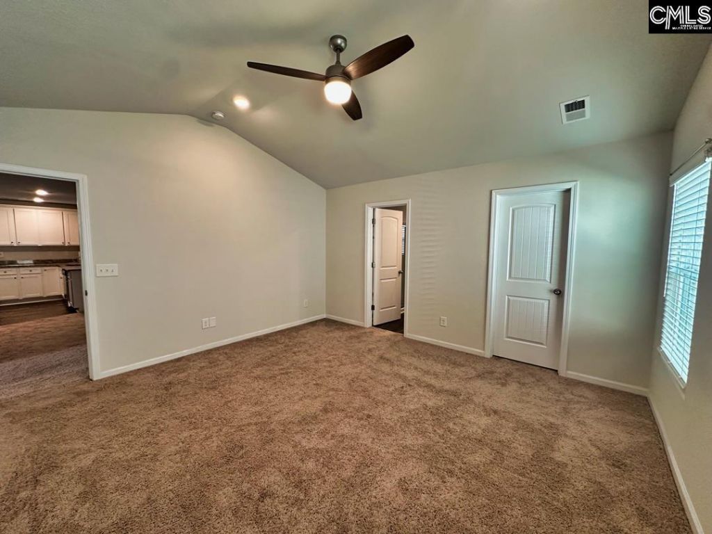 137 Sundew Road  Photo 13