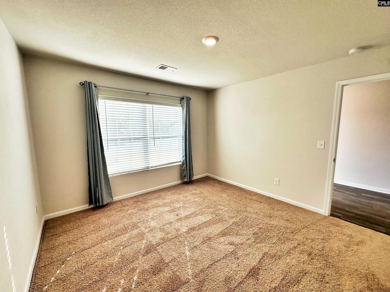 137 Sundew Road  Photo 20