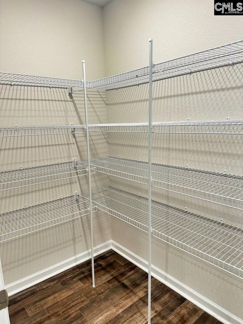 137 Sundew Road  Photo 8