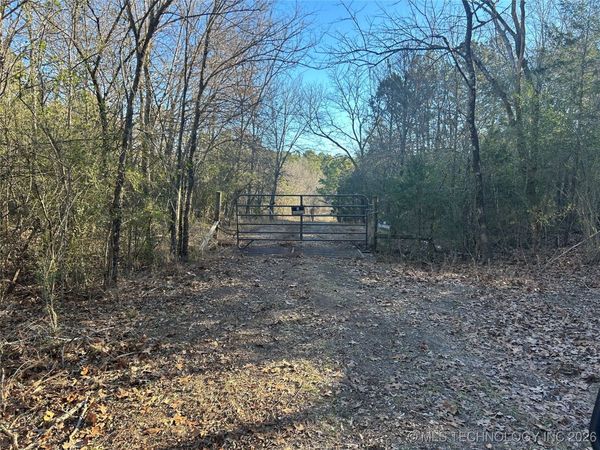 000 1100 Avenue , Wilburton, OK 74547