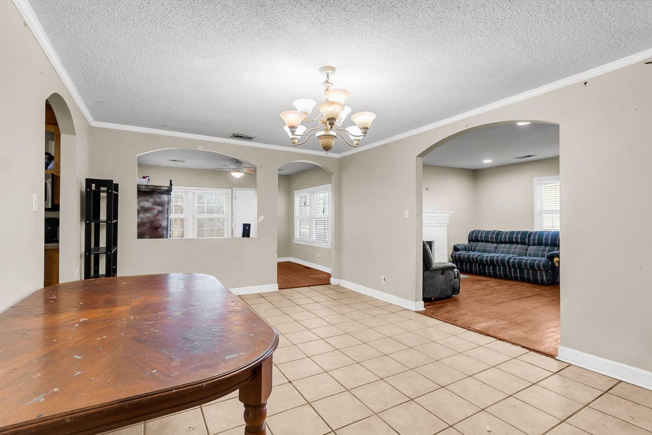 3934 Brynes Drive Photo 10