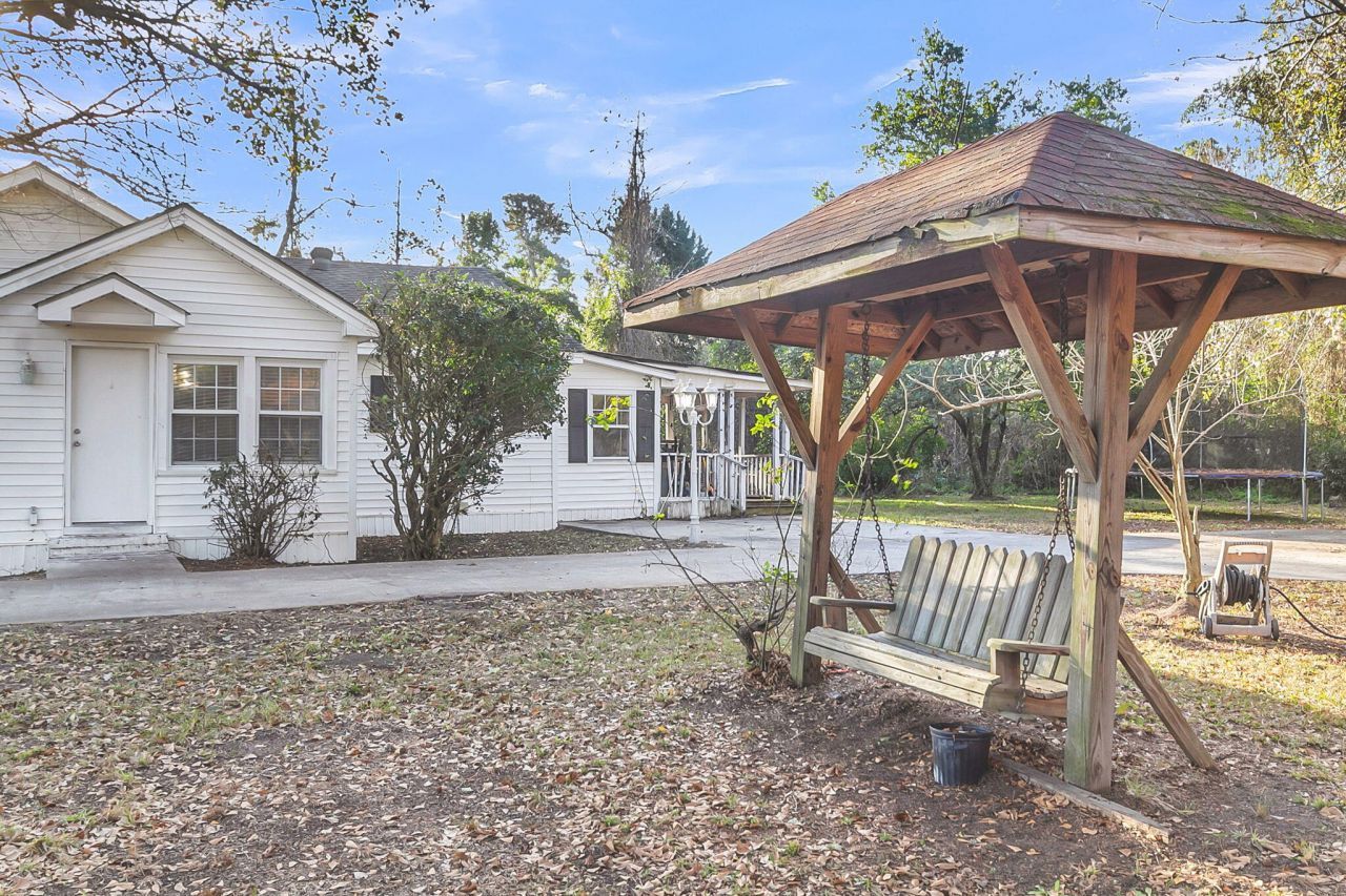 3934 Brynes Drive Photo 29