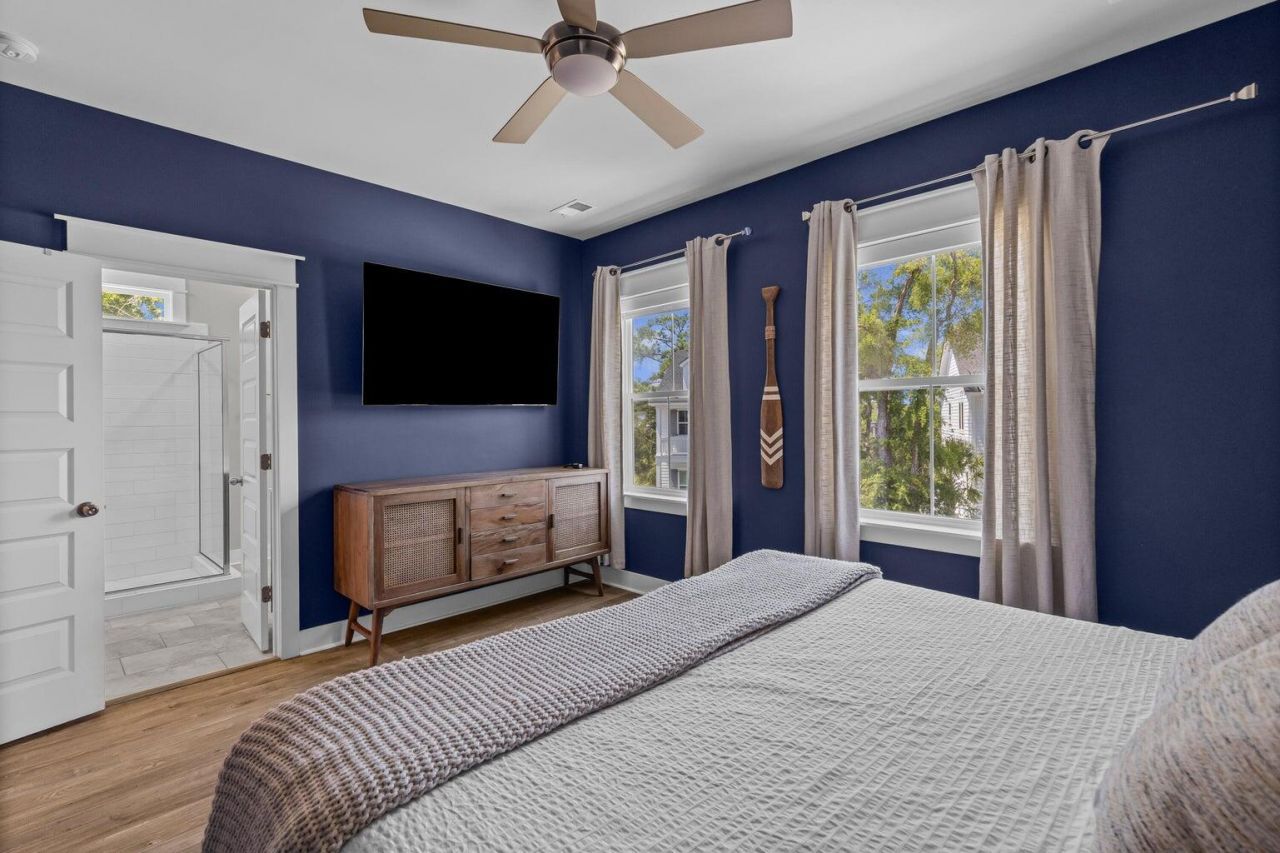 775 Forrest Drive Photo 23