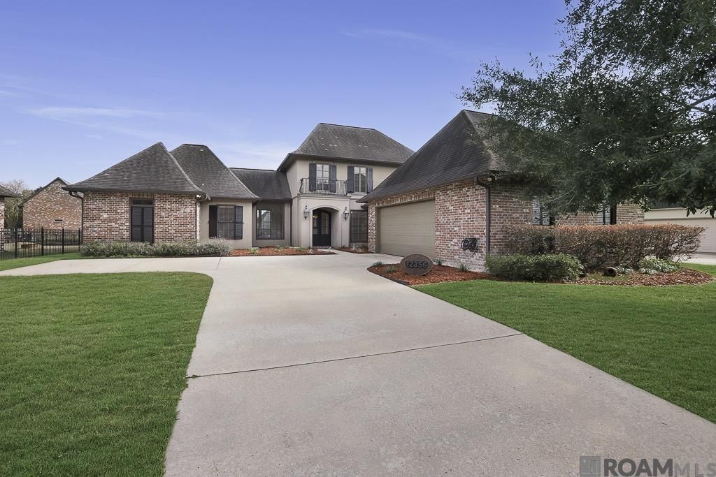 12356 Oak Fields Dr, Geismar, LA 70734 Main Photo