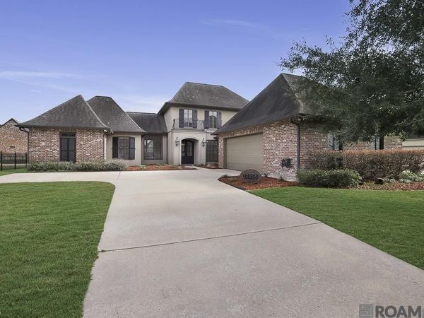 12356 Oak Fields Dr, Geismar, LA 70734