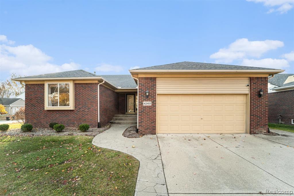 42415 Colorado Drive, Clinton Township, MI 48036 Main Photo