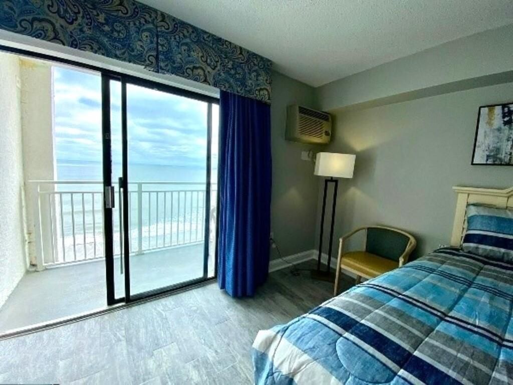 1207 S Ocean Blvd. Photo 9