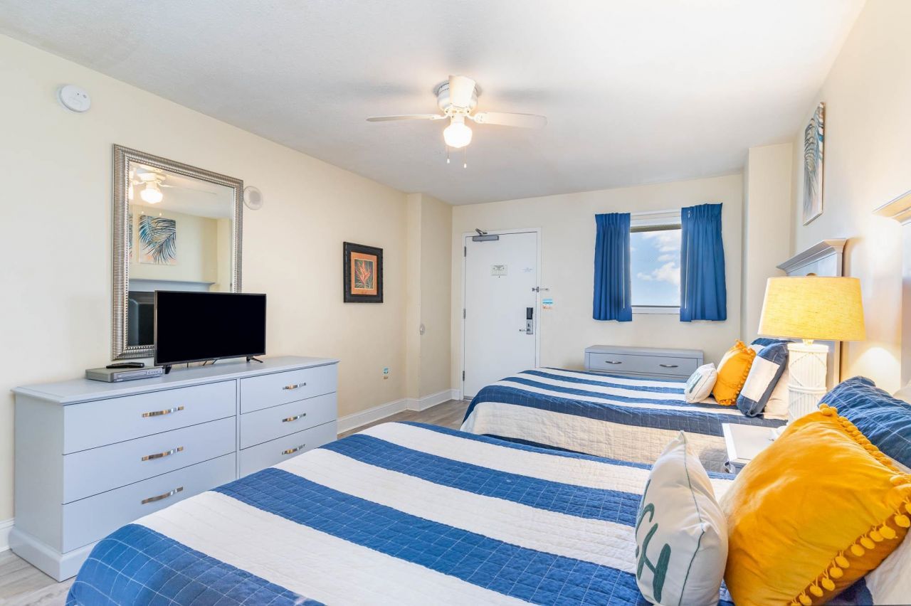 2201 S Ocean Blvd. Photo 10