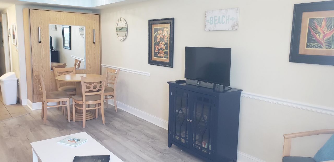 2201 S Ocean Blvd. Photo 16