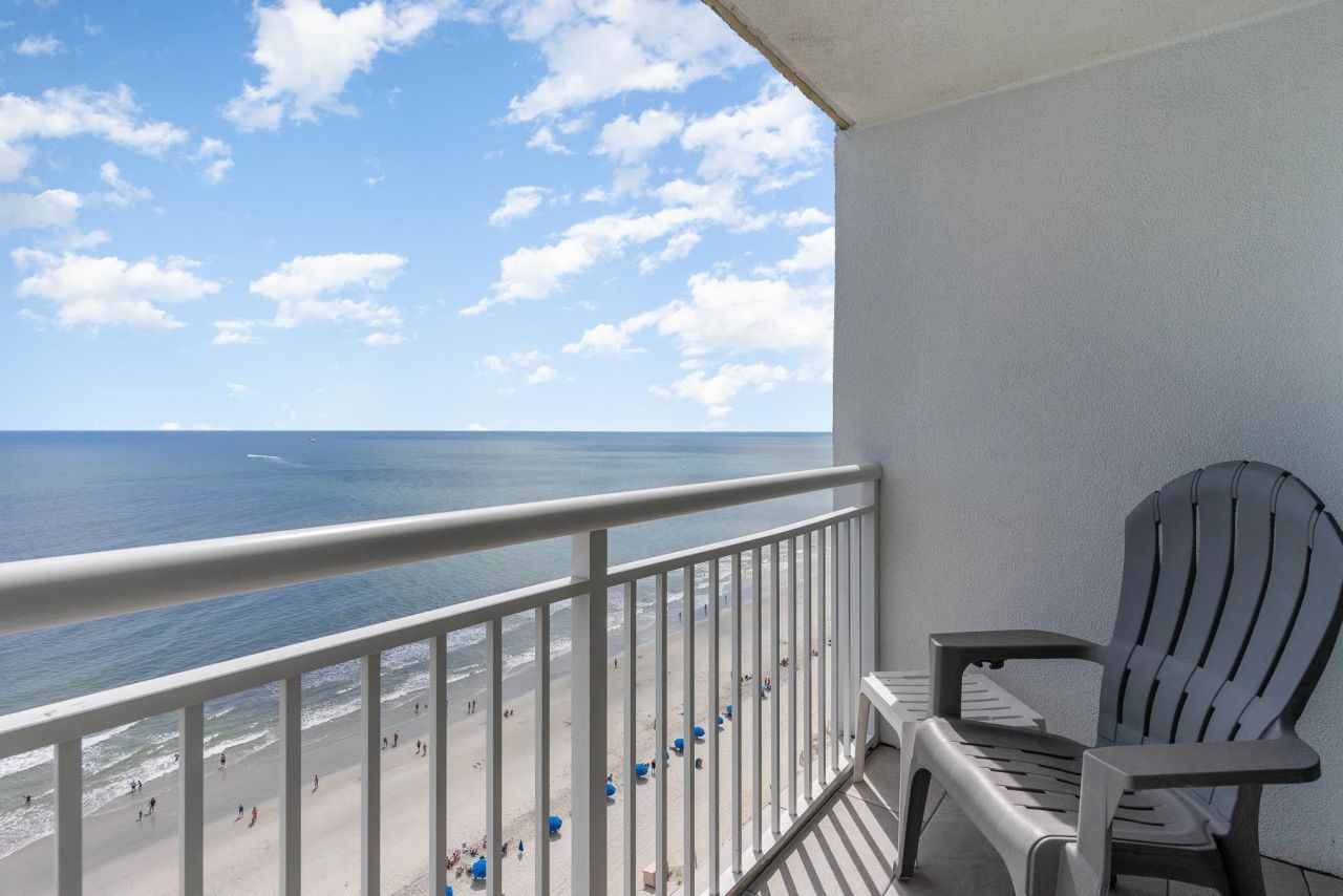 2201 S Ocean Blvd. Photo 4