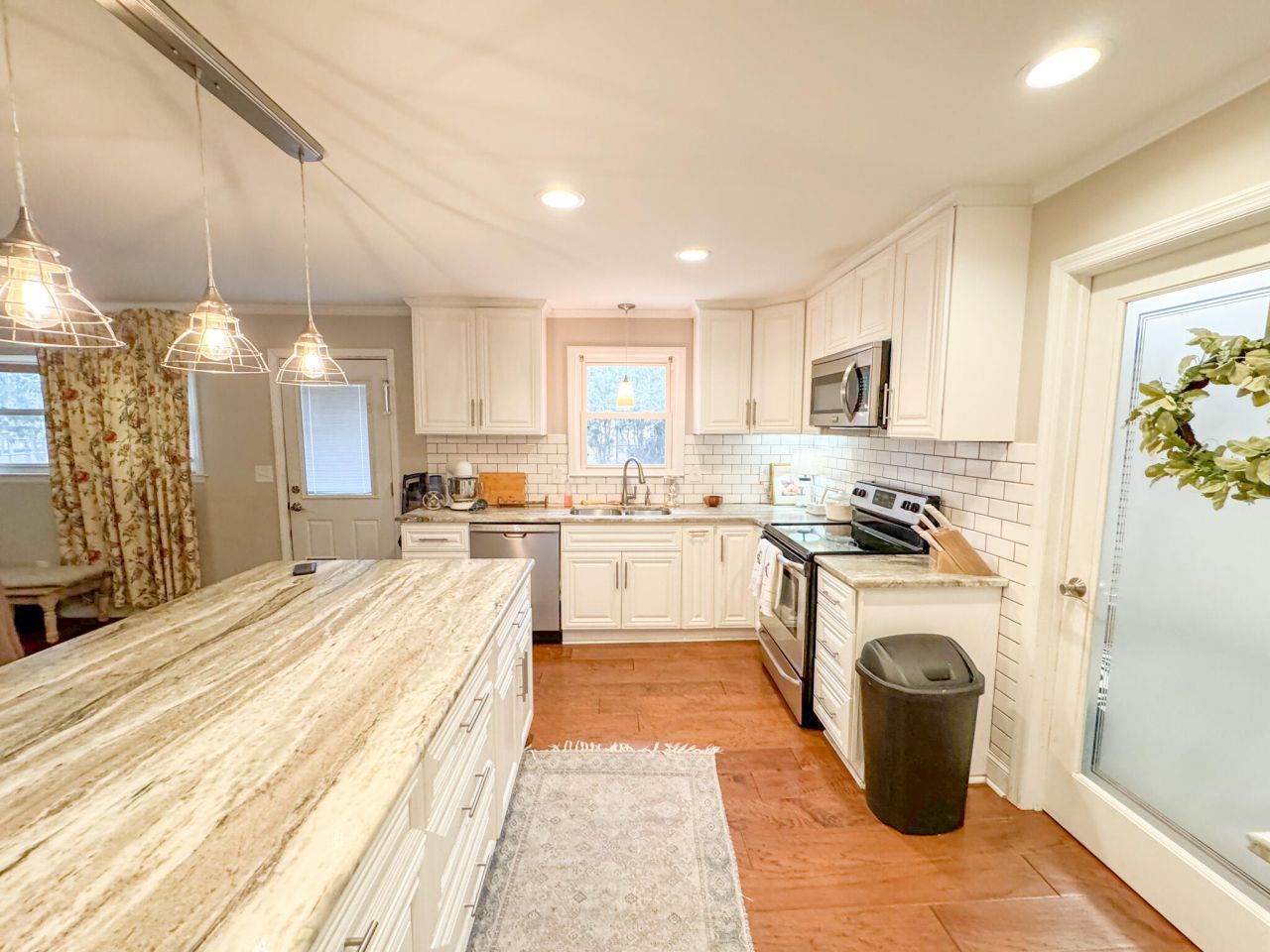 107 Waverly Road Photo 24