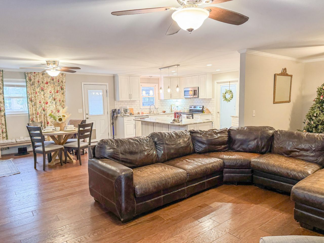 107 Waverly Road Photo 5