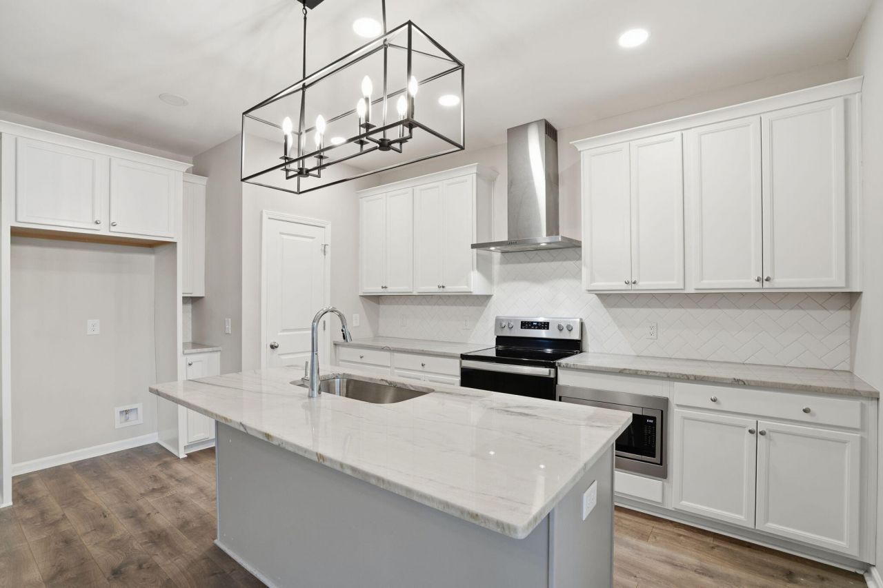 3811 Grateful Road Photo 7