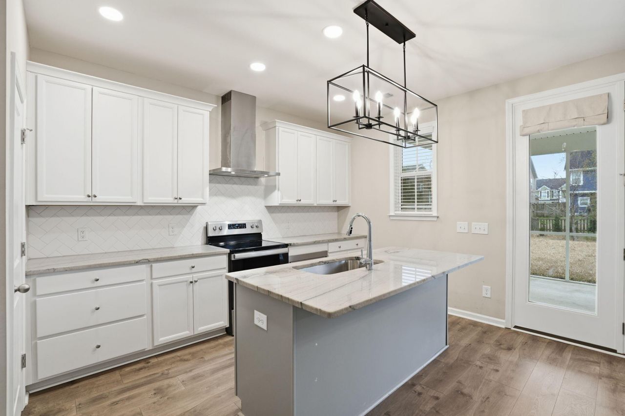 3811 Grateful Road Photo 8