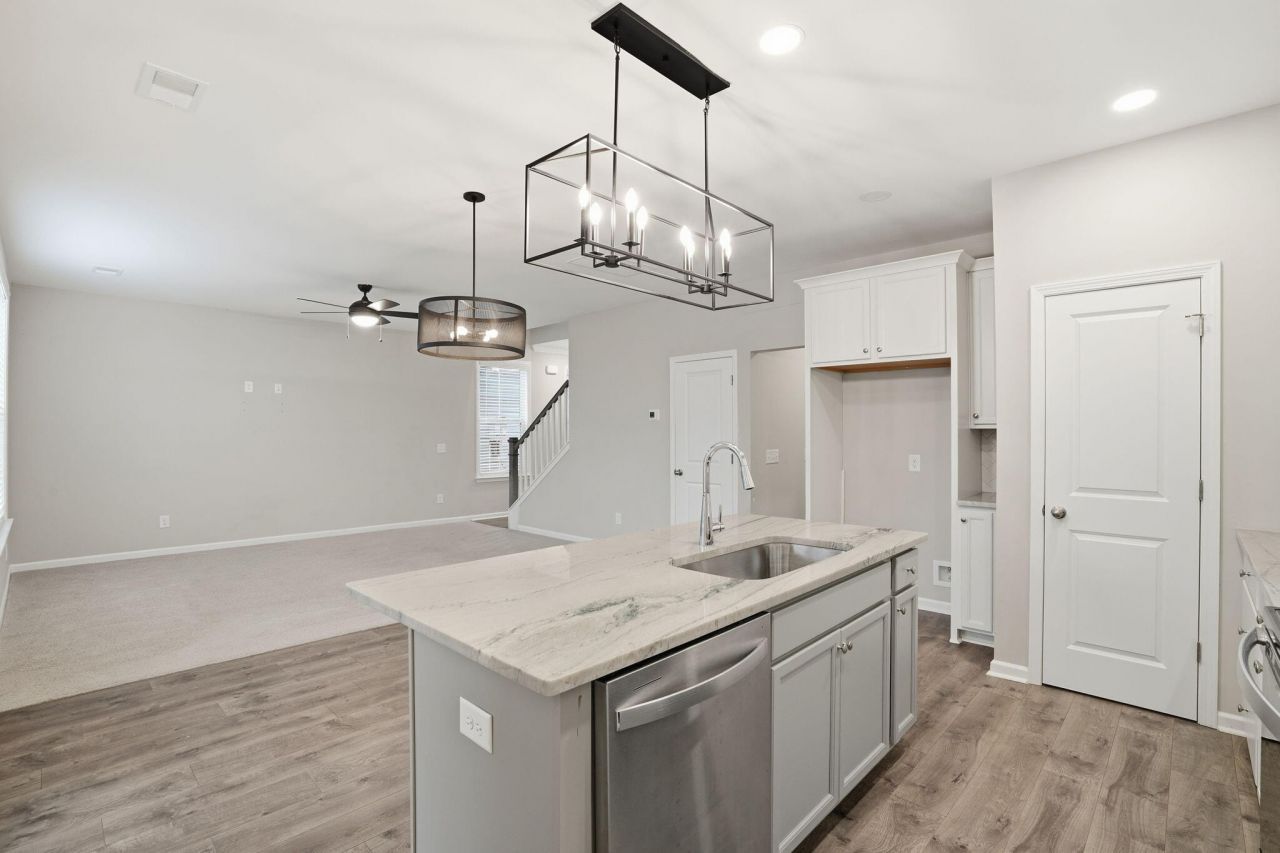 3811 Grateful Road Photo 9