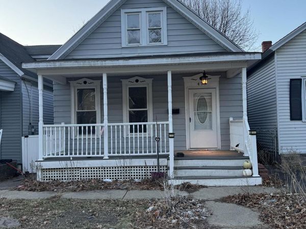 477 9th Avenue, Troy, NY 12182