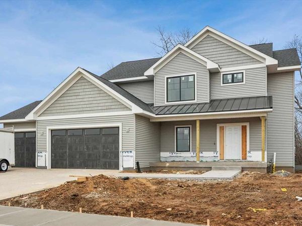 1212 Timber Trl, Solon, IA 52333
