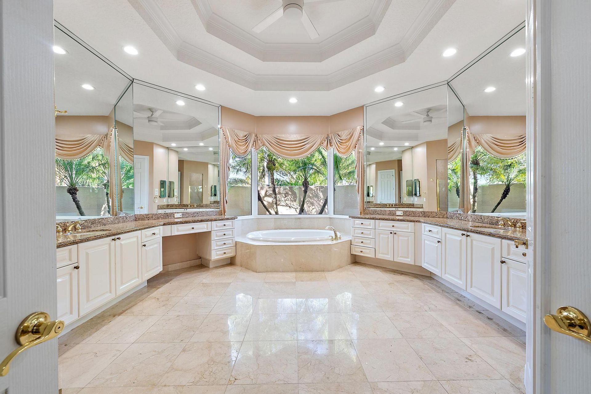 8480 Man O War Road, Palm Beach Gardens, FL 33418 Photo