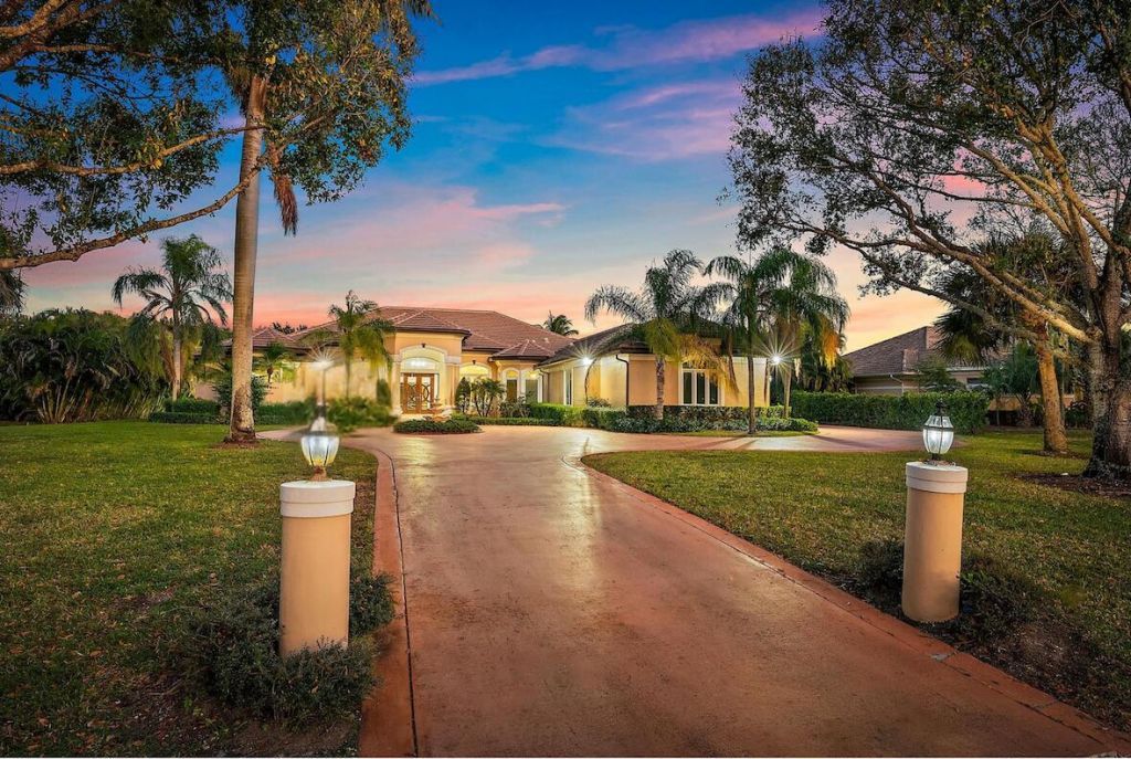 8480 Man O War Road, Palm Beach Gardens, FL 33418 Photo