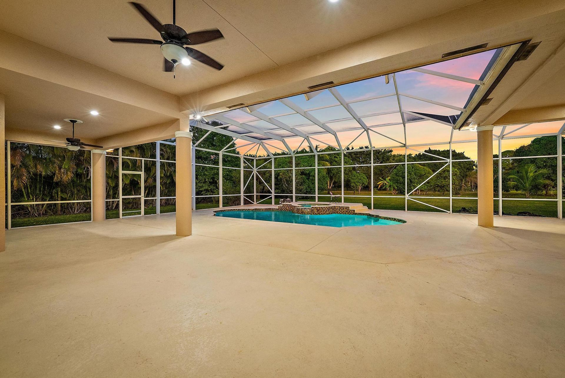 8480 Man O War Road, Palm Beach Gardens, FL 33418 Photo