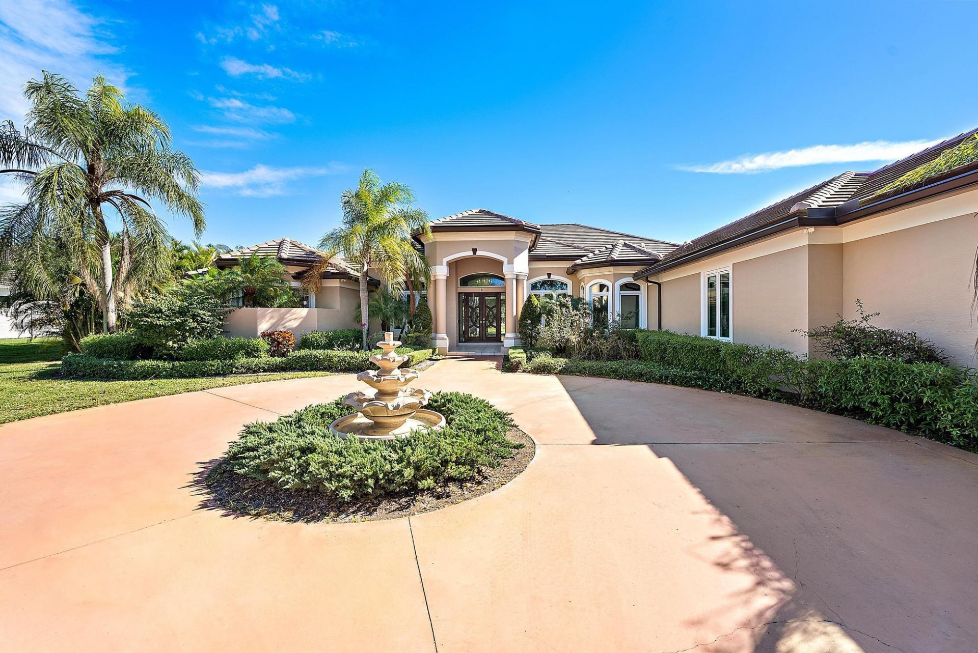 8480 Man O War Road, Palm Beach Gardens, FL 33418 Photo