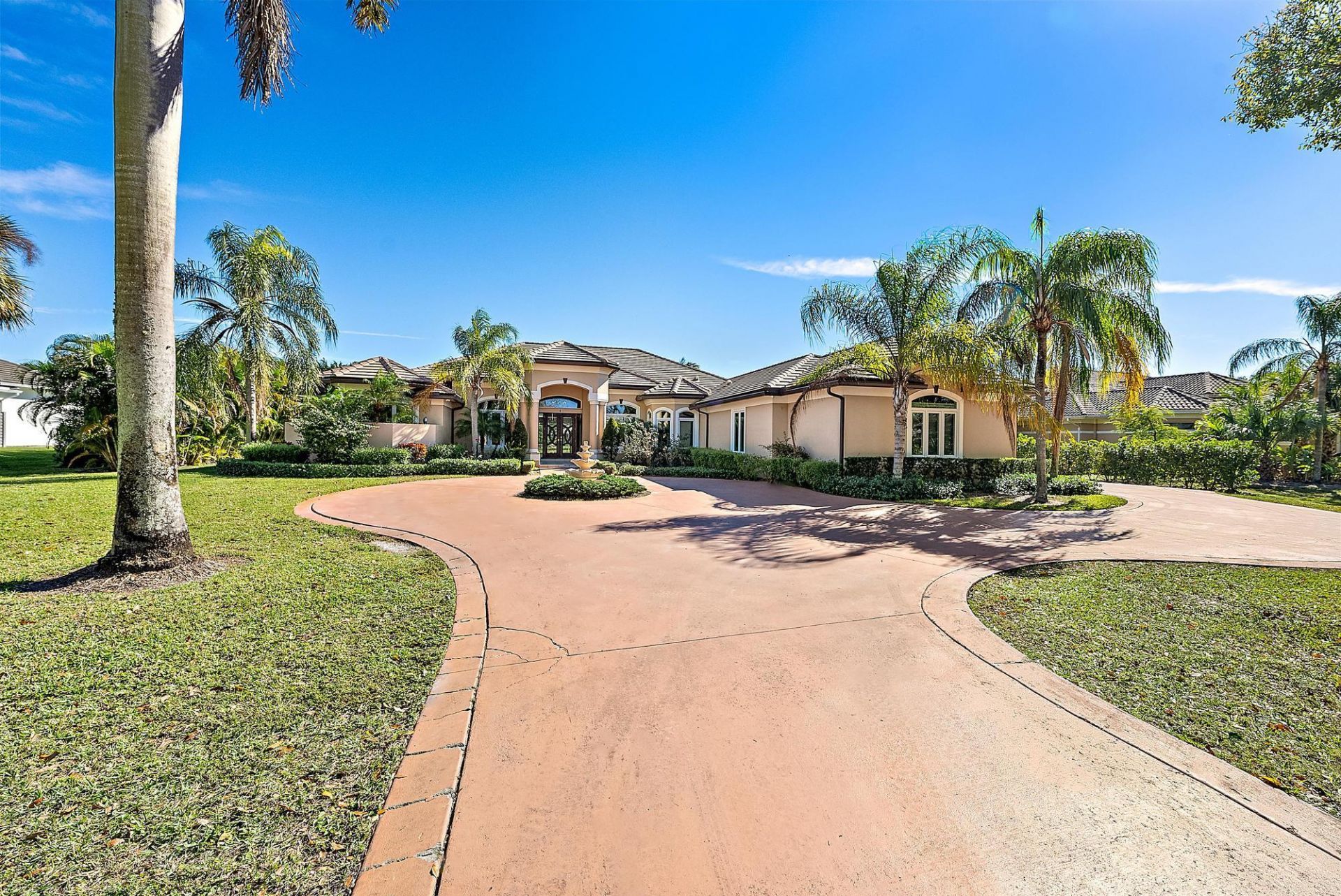 8480 Man O War Road, Palm Beach Gardens, FL 33418 Photo