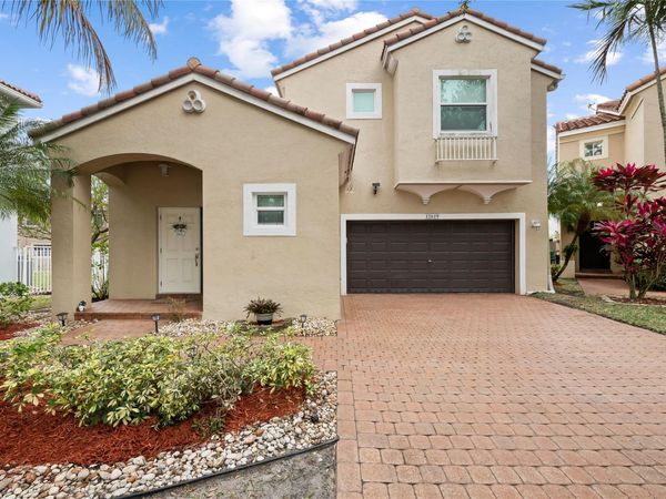 12619 NW 6th Court, Coral Springs, FL 33071