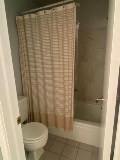 6471 Bay Club Drive, Unit 4, Fort Lauderdale, FL 33308 Photo