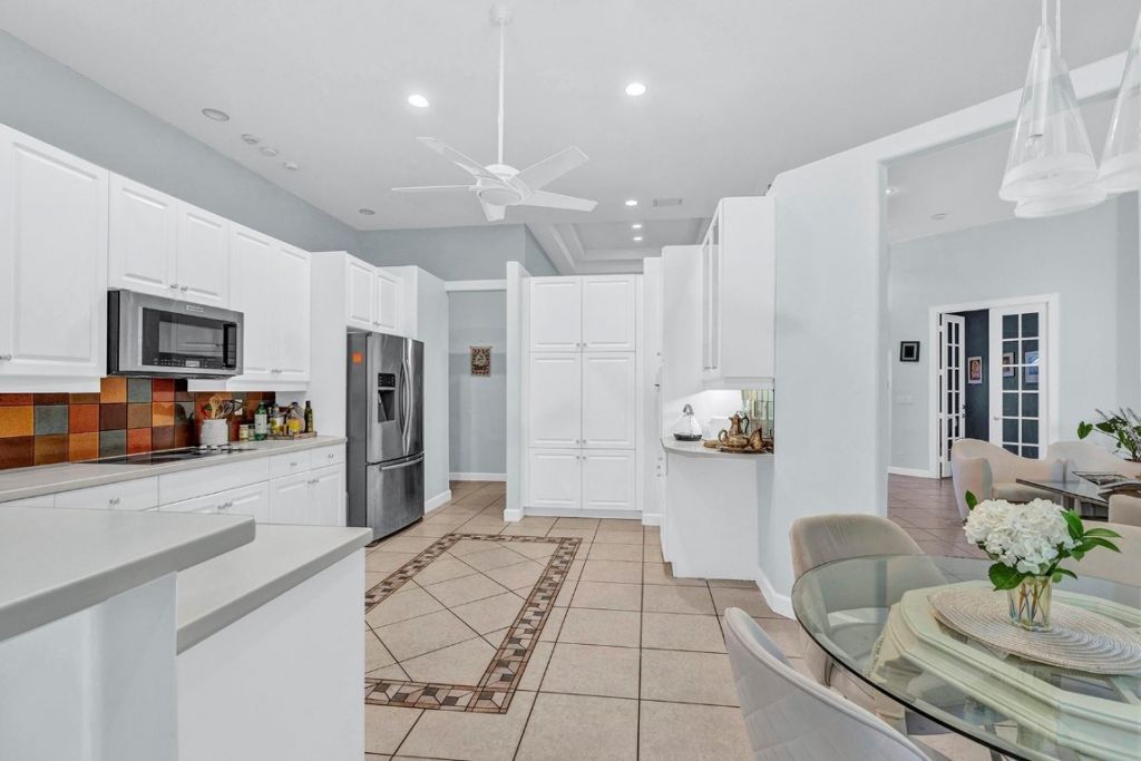 9737 Parkview Avenue, Boca Raton, FL 33428 Photo