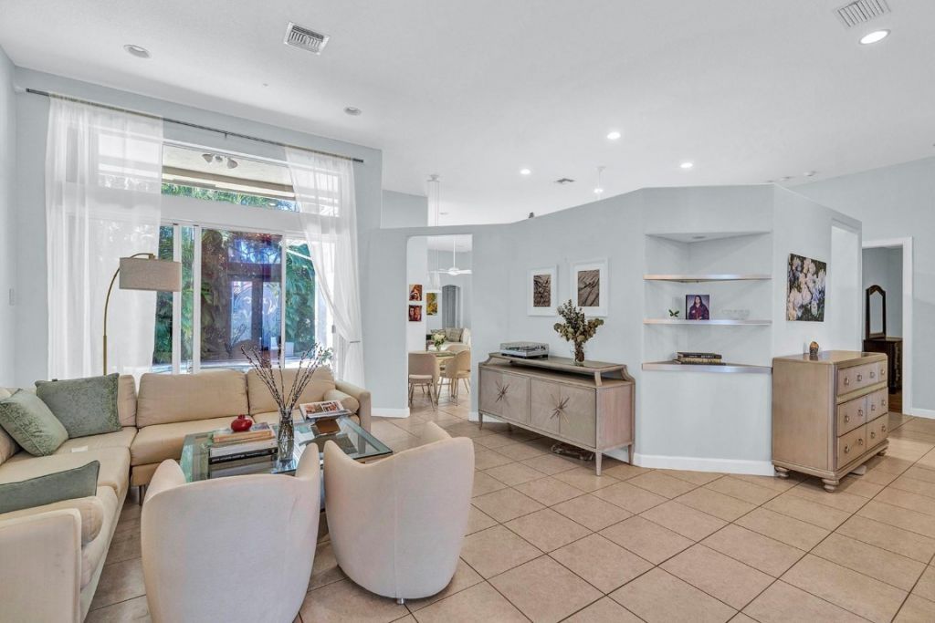 9737 Parkview Avenue, Boca Raton, FL 33428 Photo