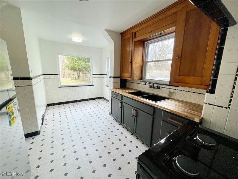 16907 Maple Heights Boulevard, Maple Heights, OH 44137 Photo 11