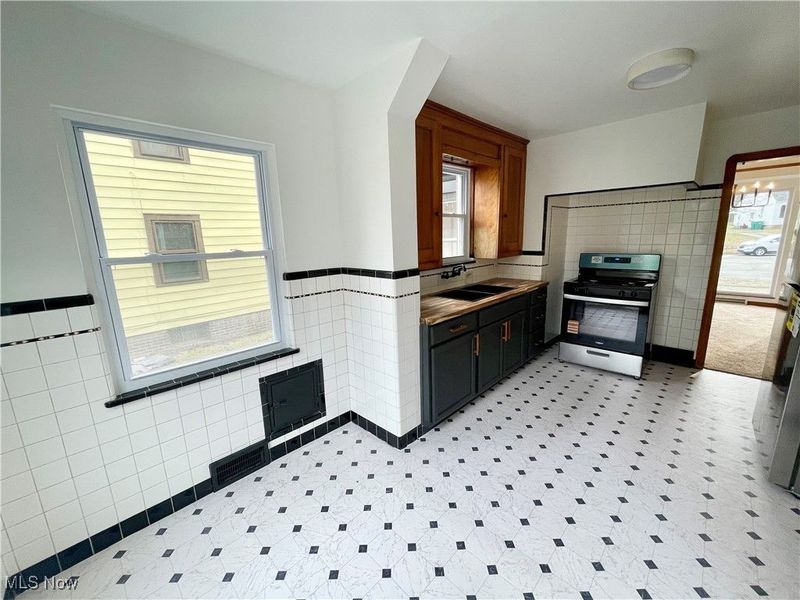 16907 Maple Heights Boulevard, Maple Heights, OH 44137 Photo 8