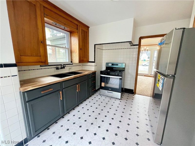 16907 Maple Heights Boulevard, Maple Heights, OH 44137 Photo 9