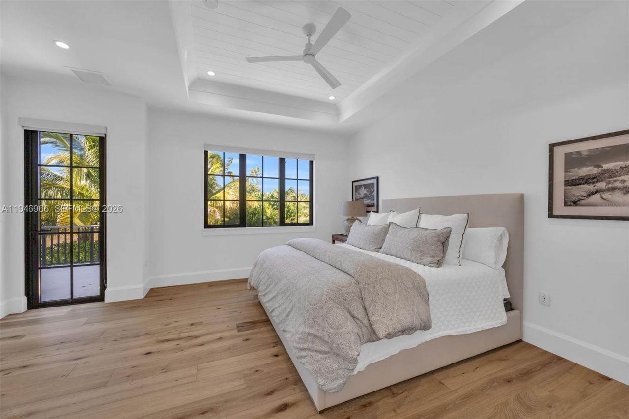 44 S Beach Rd, Hobe Sound, FL 33455 Photo