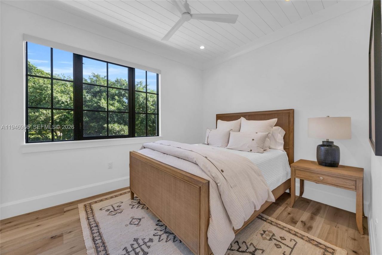 44 S Beach Rd, Hobe Sound, FL 33455 Photo