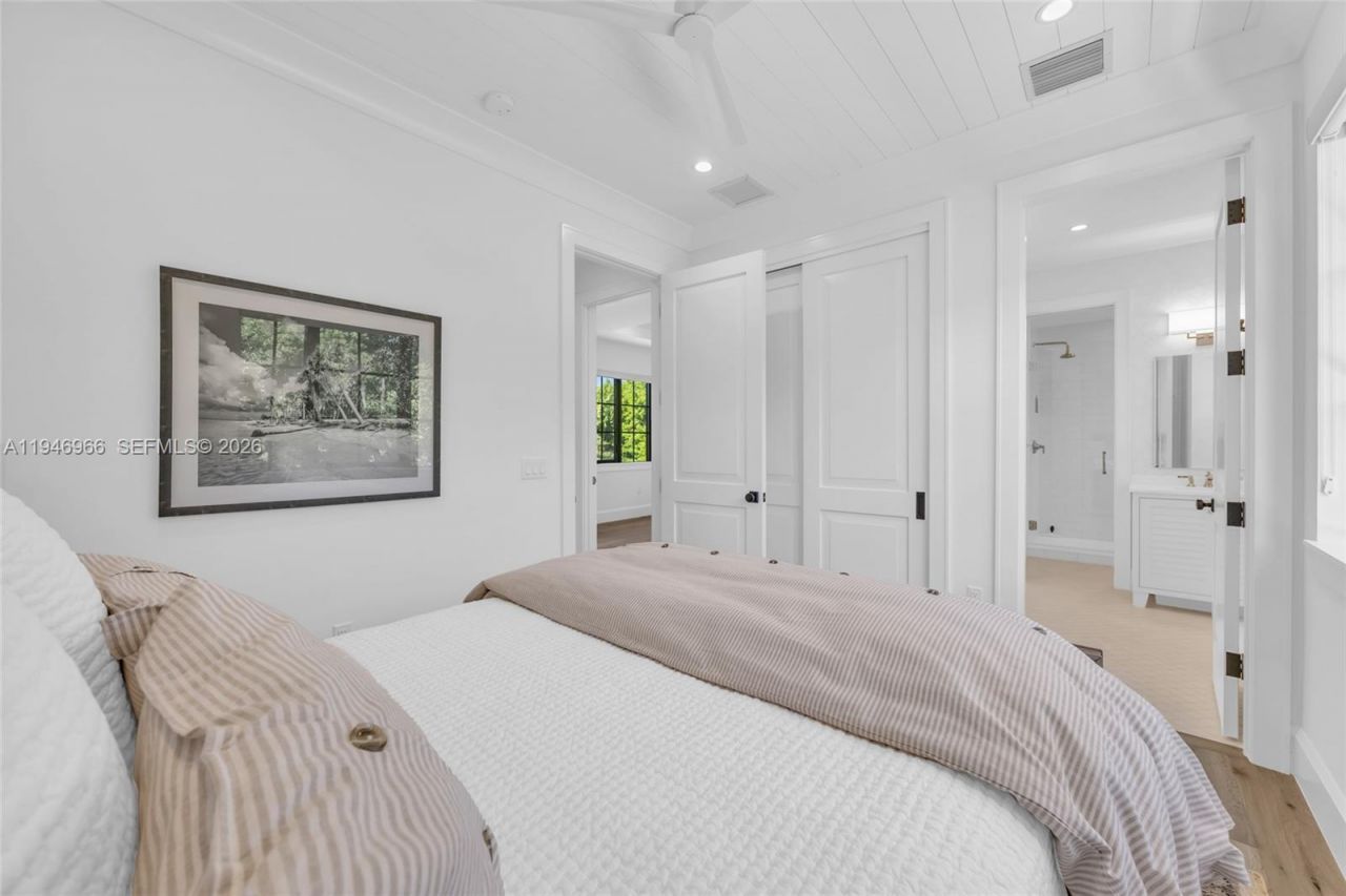 44 S Beach Rd, Hobe Sound, FL 33455 Photo