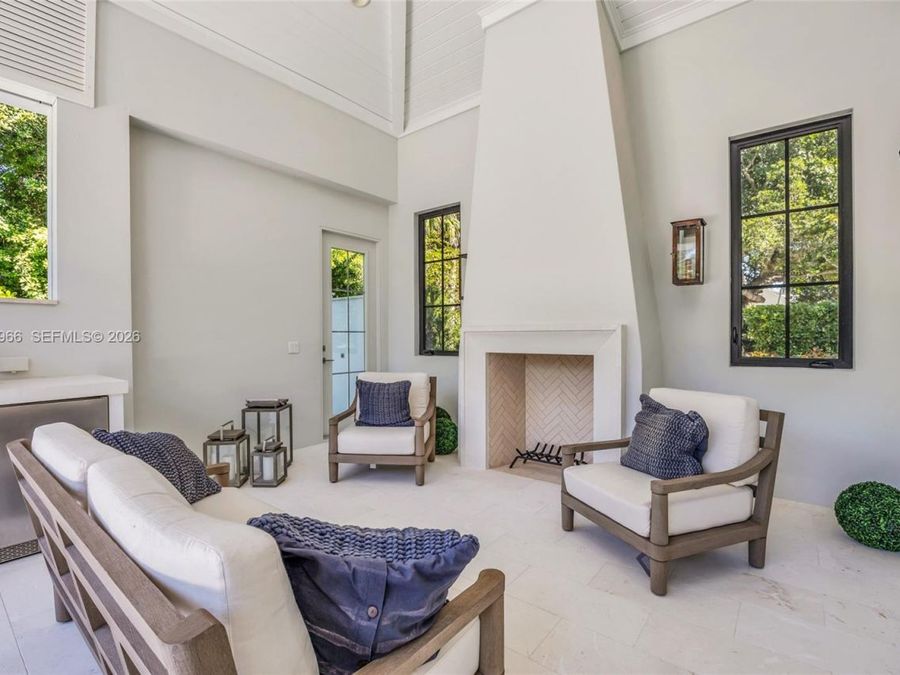 Property Image 73