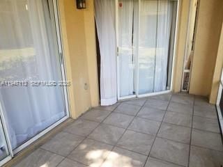 4863 Via Palm Lks, Unit 806, West Palm Beach, FL 33417 Photo