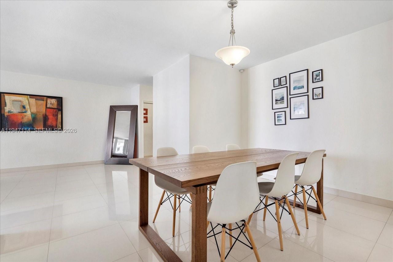 3801 S Ocean Dr, Unit 8X, Hollywood, FL 33019 Photo