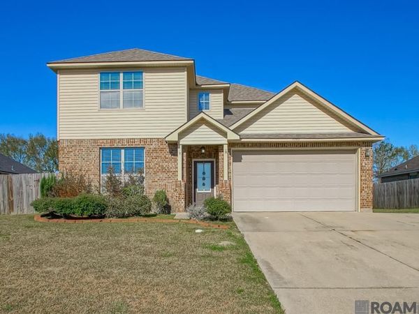 10661 Braves Ave, Denham Springs, LA 70726