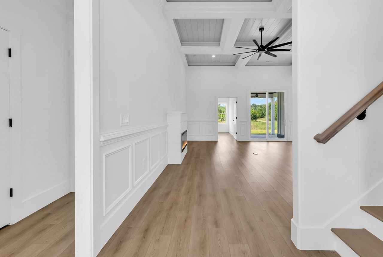 144 Sago Palm Dr. Photo 2