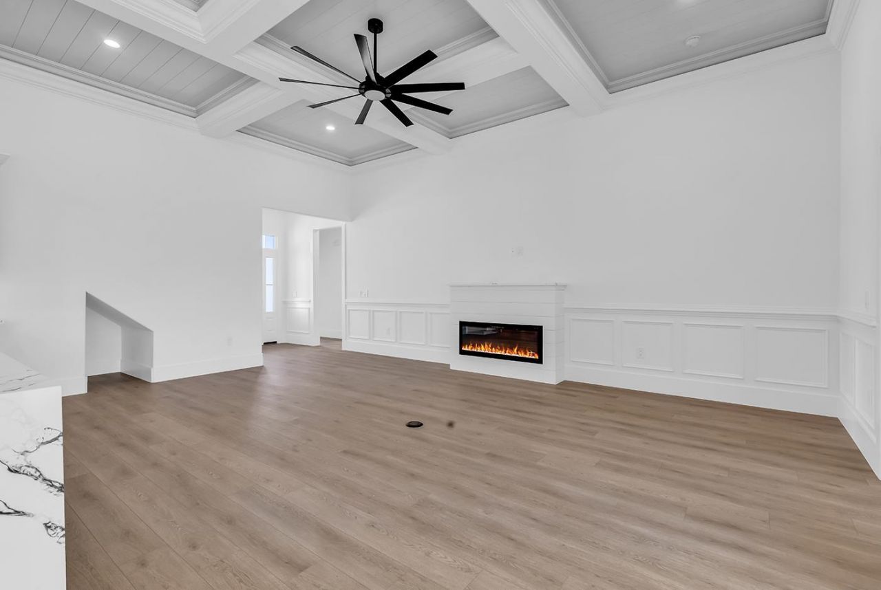 144 Sago Palm Dr. Photo 9