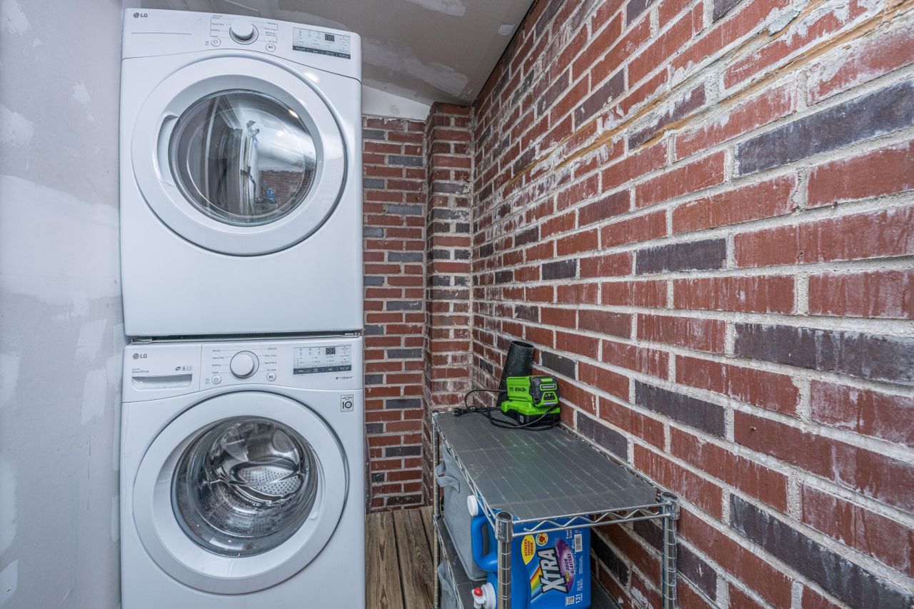 1601 Greenbay Drive Photo 16