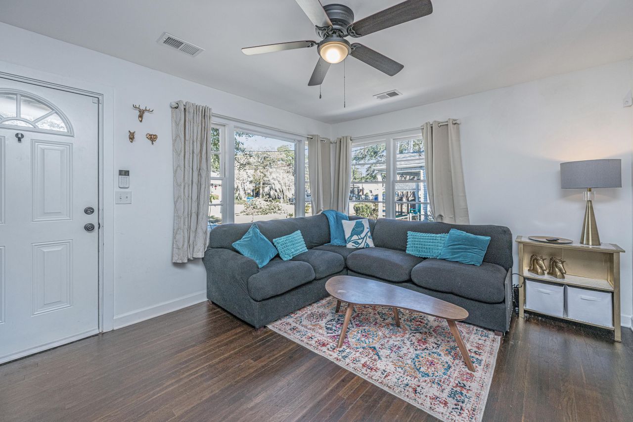 1601 Greenbay Drive Photo 6