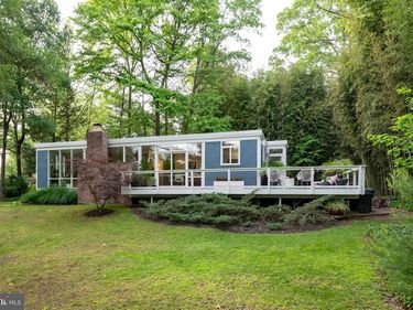 2300 KIMBRO STREET, ALEXANDRIA, VA 22307