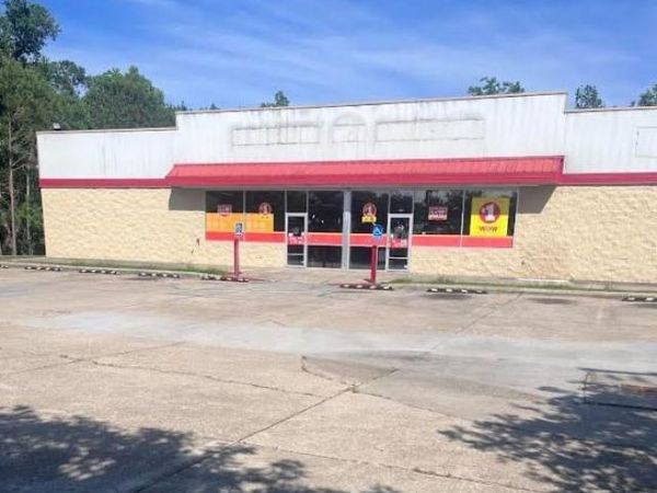 3878 PONTCHARTRAIN Drive, Slidell, LA 70458